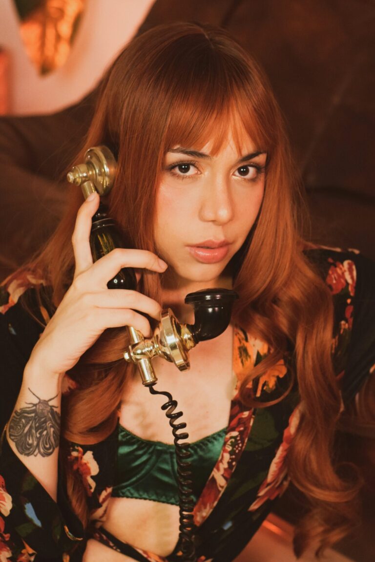 Hotline uzivo seksi