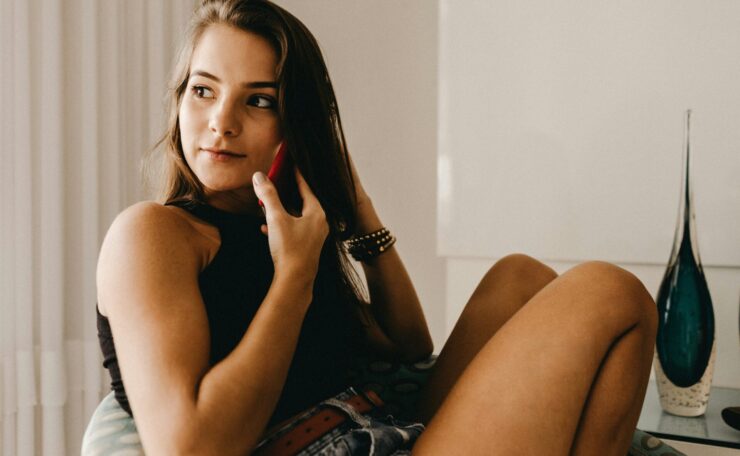 seksi klinke lepa devojka